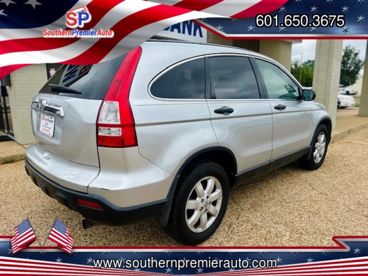 2009 SILVER HONDA CR-V EX (3CZRE38589G) , located at 922 W. Beacon St., Philadelphia, MS, 39350, (601) 650-3675, 32.770447, -89.127151 - Photo#5